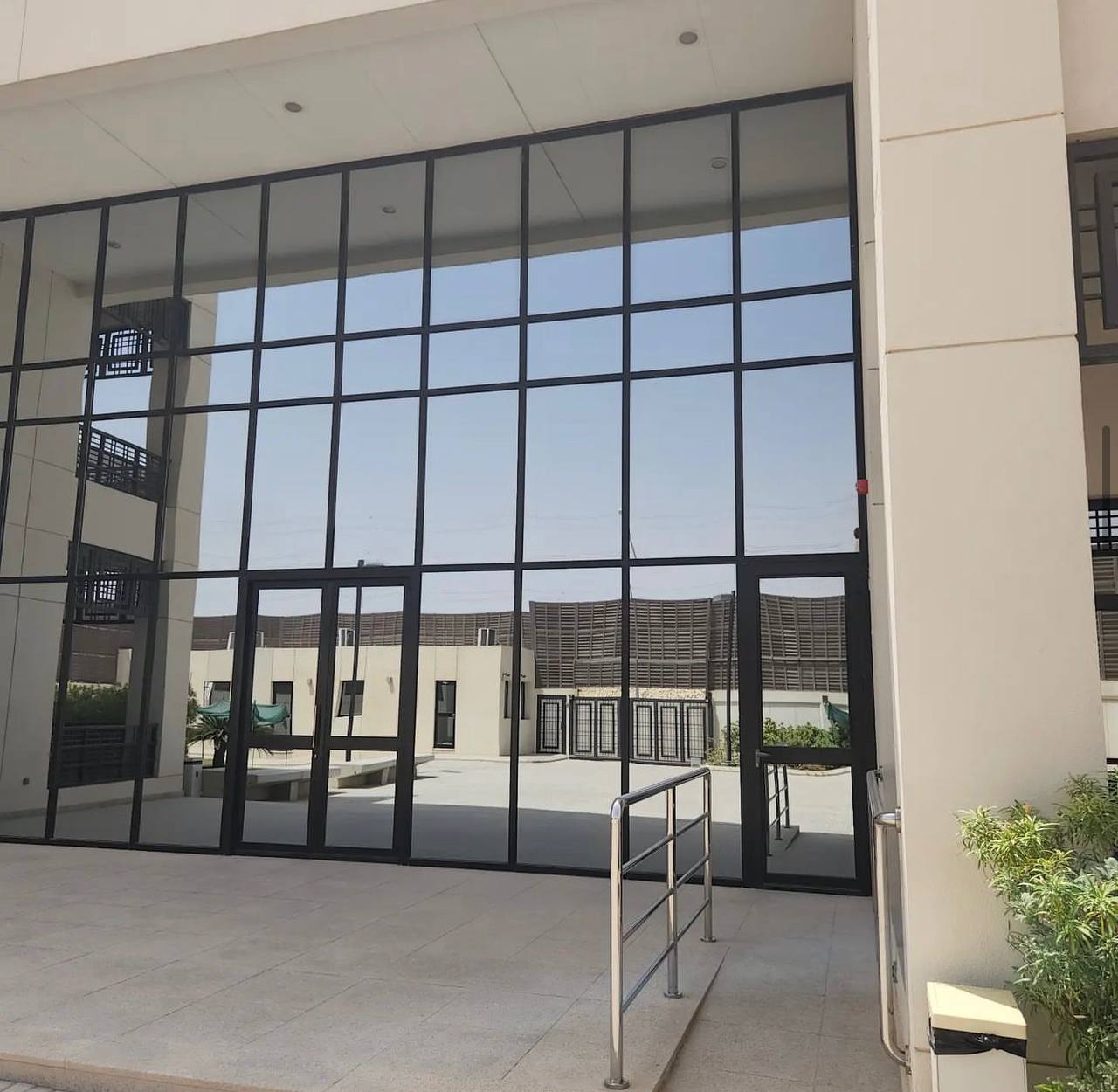 معلم زجاج مكة