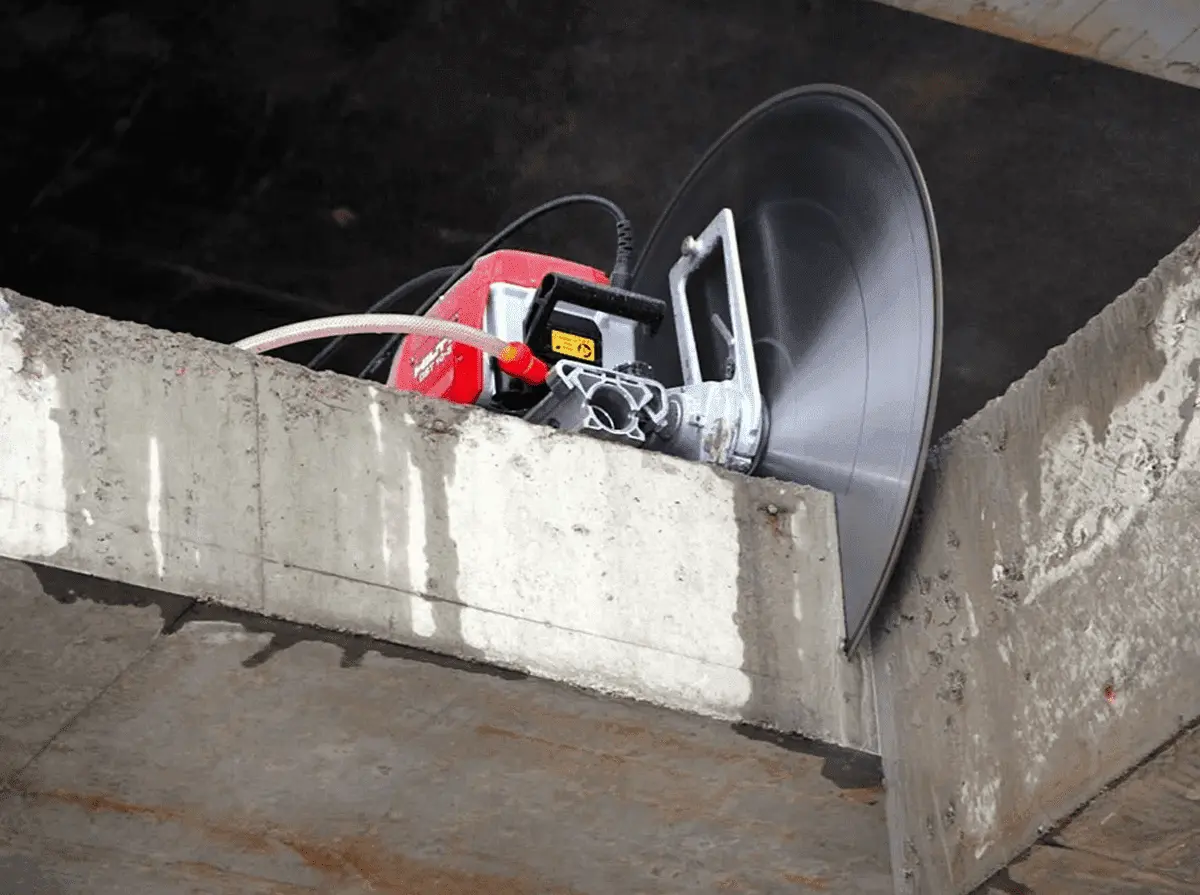 قص وتخريم الخرسانة بالطائف